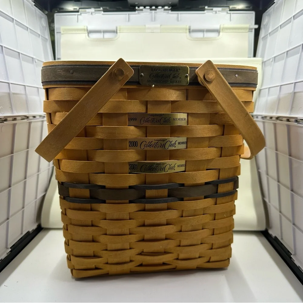 Longaberger Collectors Club Membership Basket w/ Liner, & Tags 2002–2004 – Large